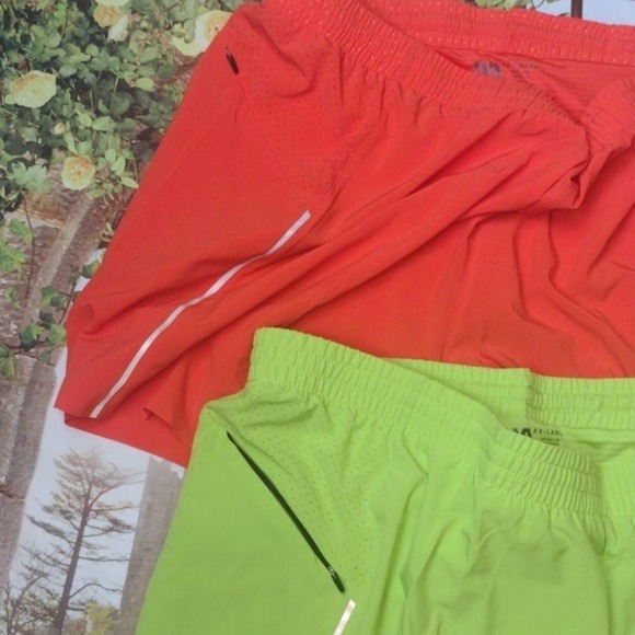 VRST running shorts lot of 2 chameleon green and fiesta size 2XL - Picture 3 of 8